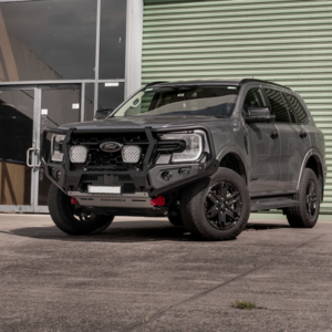 ROCKARMOR GT STEEL HOOP BULLBAR TO SUIT NEXT GEN FORD EVEREST