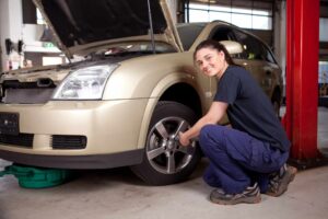 a step by step guide on how to change a tyre with trade tyres nz