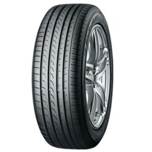 Yokohama RV02 F9358 For CUV/MPV 215/65R15 96H